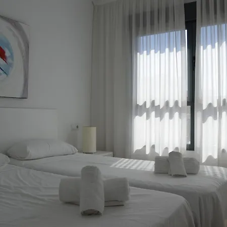 D'oboe Marlovi With Pool 아파트