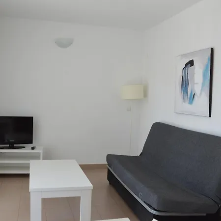 D'oboe Marlovi With Pool Appartement